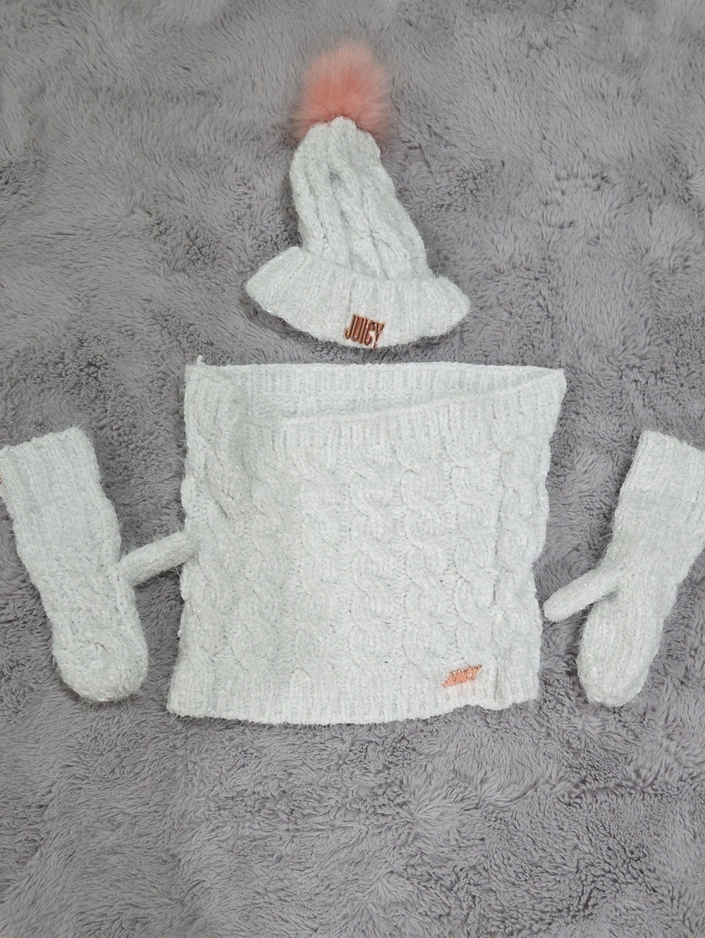 Juicy Couture Womens Cream Sparkle Knit Hat, Neck Warmer, Mittens Set Pink Pom